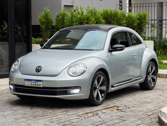 VOLKSWAGEN FUSCA 2.0 TSI 16V GASOLINA 2P AUTOMÁTICO